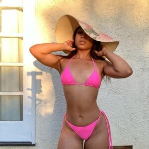 Pink 2 piece bikini set